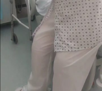 جراحی و درمان انحراف هر دو زانو بیمار